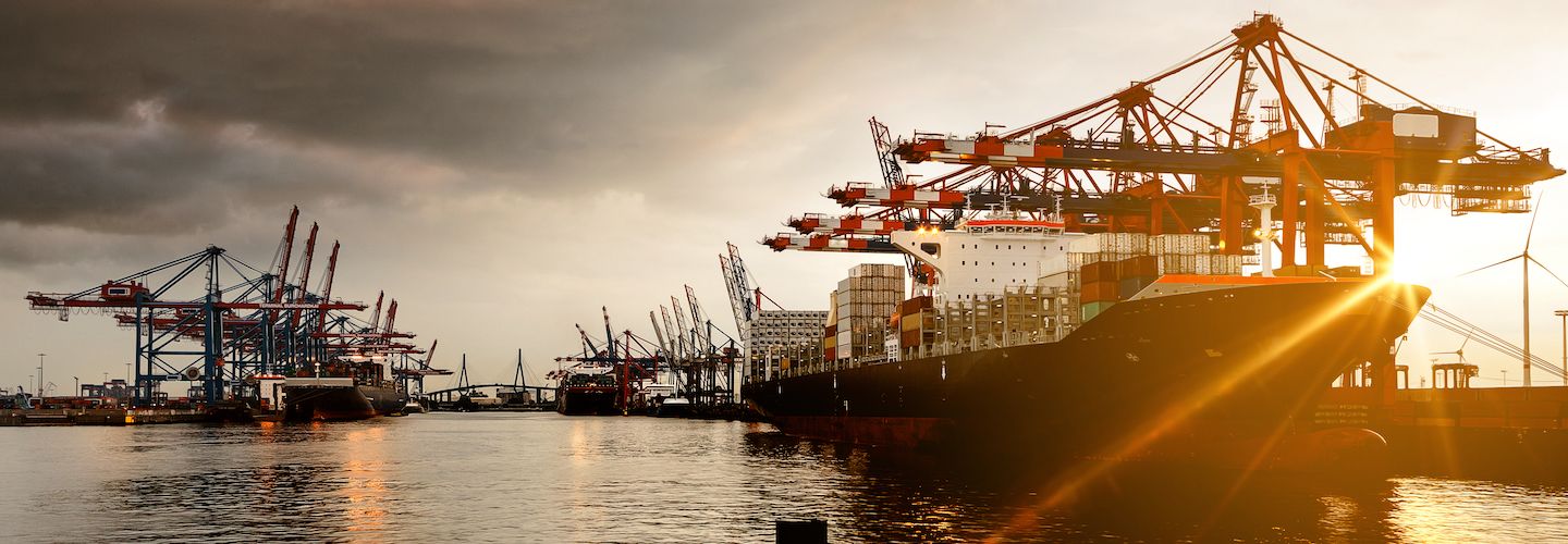 ship brokering service